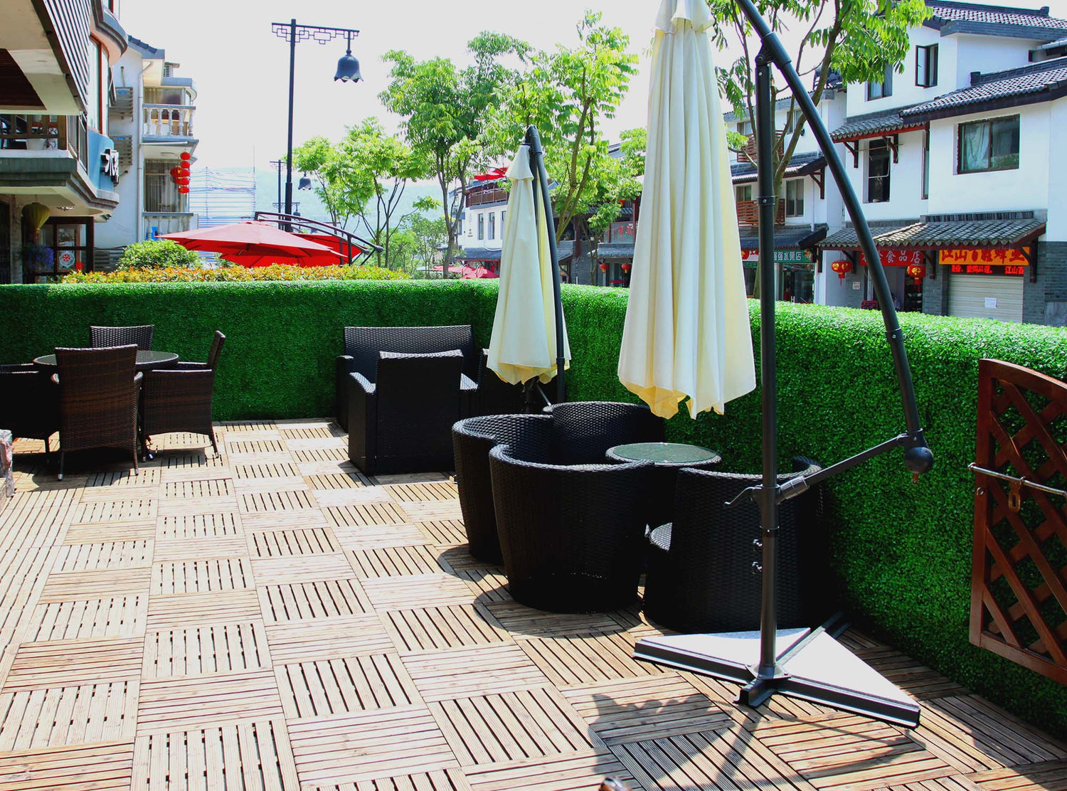 Hedge Without Planter Box - AGPL Hedge