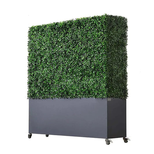 Artificial_Hedge_wall_with_case